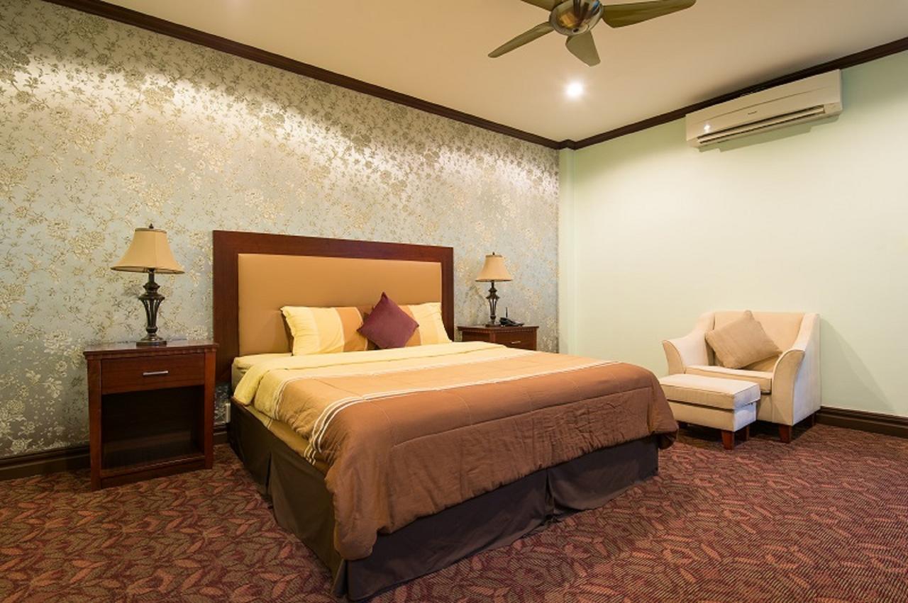 Excellency Apartment Vientiane Exterior photo